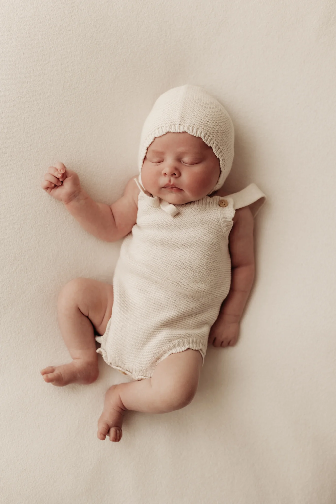 Organic Cotton Newborn Scallop Knit Romper - Oat - Image 5