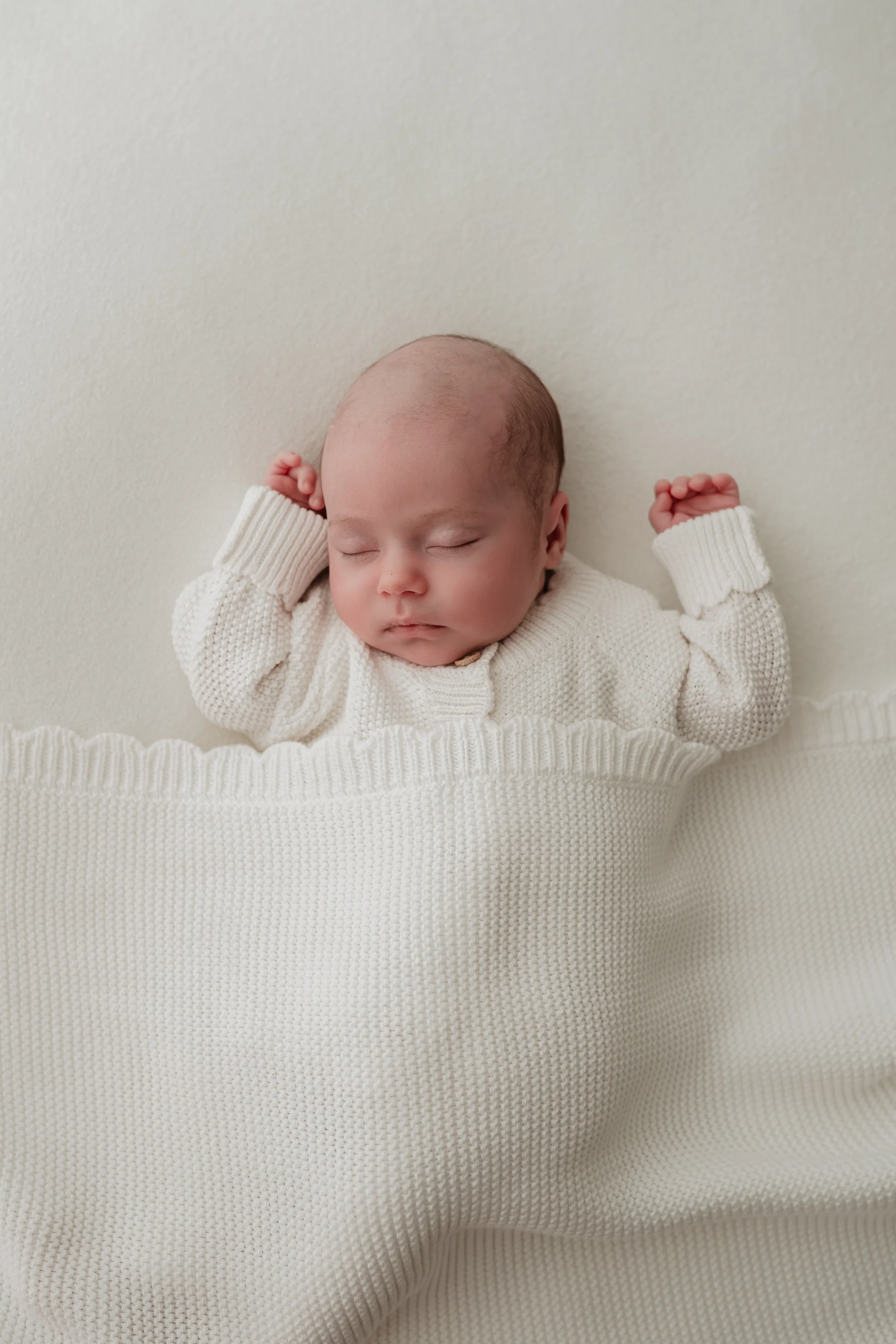 Organic Cotton Scallop Knit Baby Blanket - Milk - Image 3
