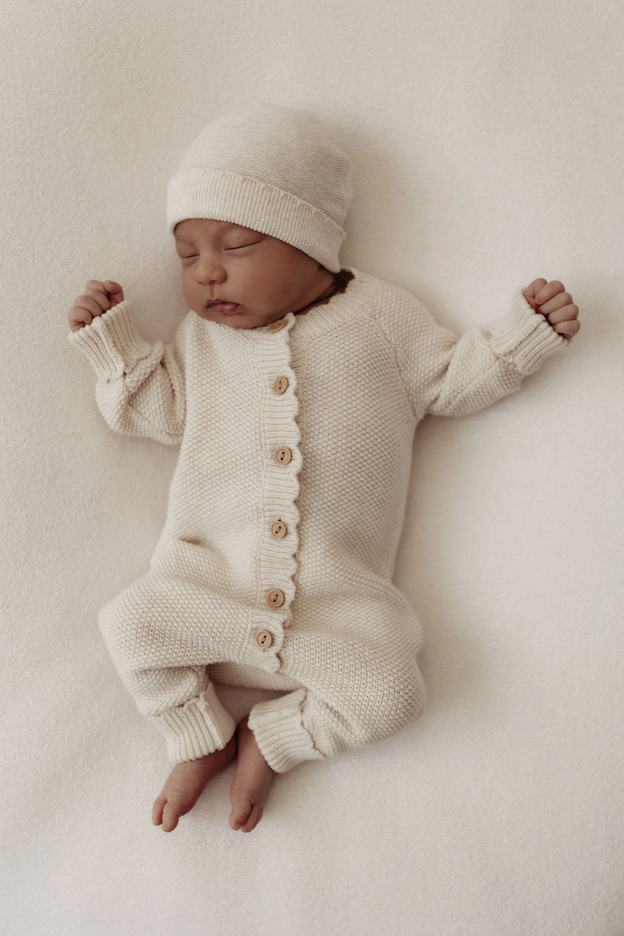 Organic Cotton Moss Stitch Baby Romper - Oat - Image 4